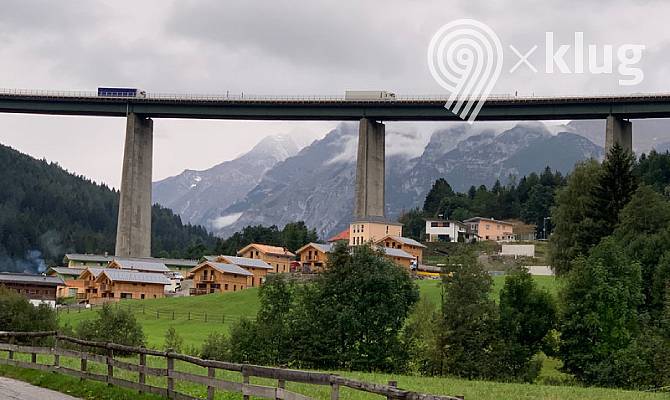 Brennerautobahnbruecke und Umfeld