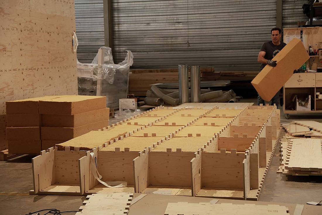 Holzmodell in der Werkstatt des "Baukasten" an der Hochschule Campus Wien