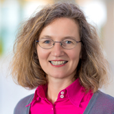 Portraitfoto Elisabeth Haslinger-Baumann