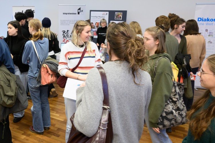 Studierende bei der Praxisbörse Soziale Arbeit 2026